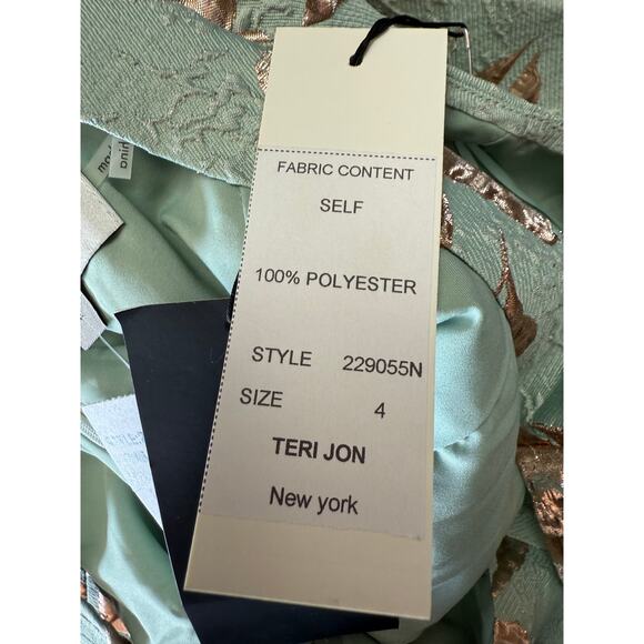 Rickie Freeman For Teri Jon High Low Metallic Jacquard Gown Size 4 Asymmetrical - Picture 16 of 16